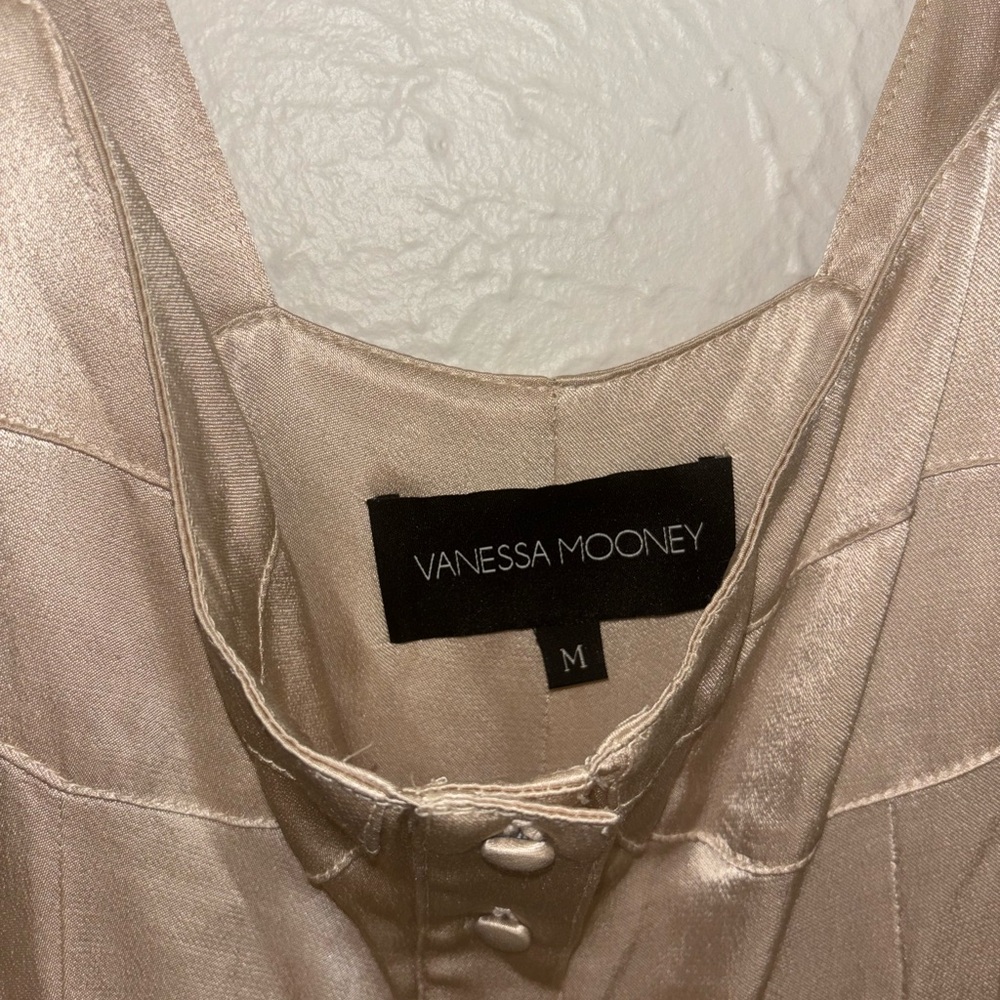 VANESSA MOONEY SATIN ROMPER - Picture 6 of 6